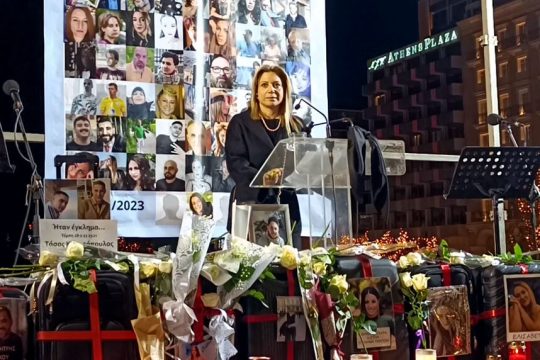 ΜΑΡΙΑ ΚΑΡΥΣΤΙΑΝΟΥ, πρόεδρος του Συλλόγου Θυμάτων-Πληγέντων Τεμπών, μητέρα θύματος, παιδίατρος